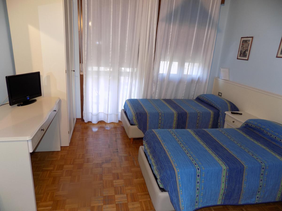 Hotel Udinese Da Aldo Йезоло Екстериор снимка