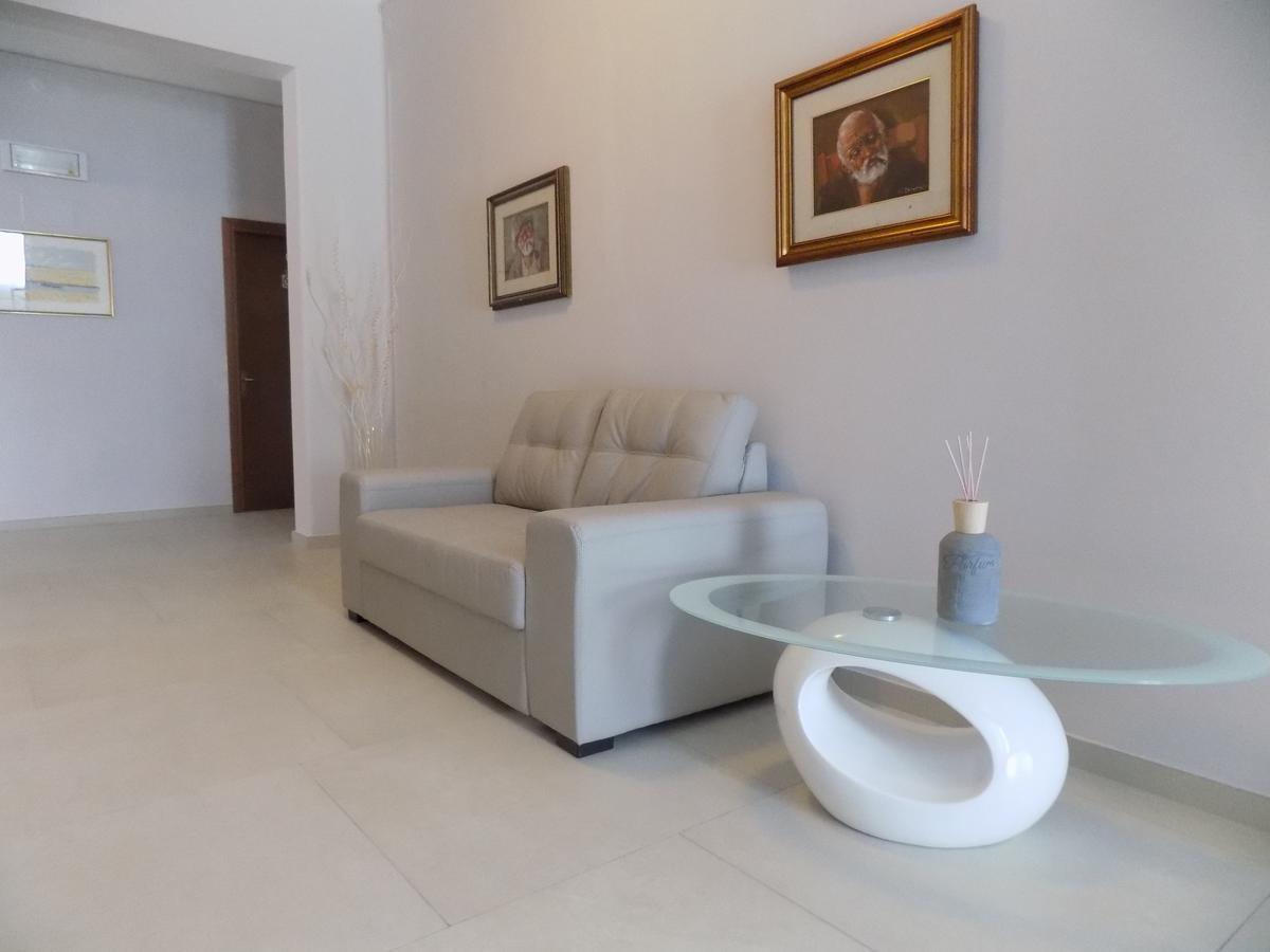 Hotel Udinese Da Aldo Йезоло Екстериор снимка
